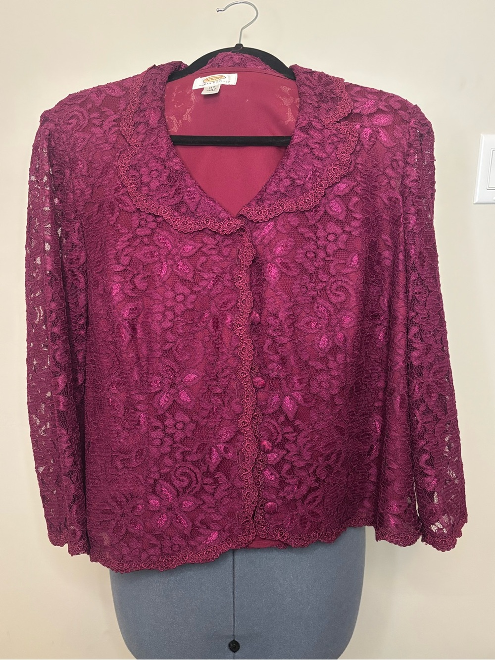 Talbots Magenta Floral Lace Overlay Blouse Size 14W Petite Plus Long Sleeve Eleg